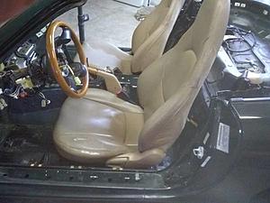 NB2 2001 Miata Special Edition Part Out - Greenville SC-seats.jpg