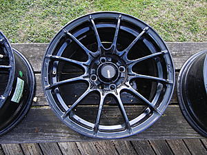 15x7 Konig Dial-In, Gloss Black, 0-dscn1842.jpg